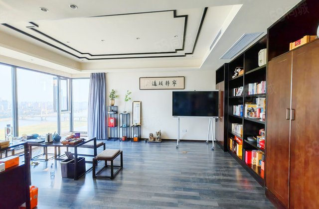 九颂山河3室2厅229㎡600万二手房图片