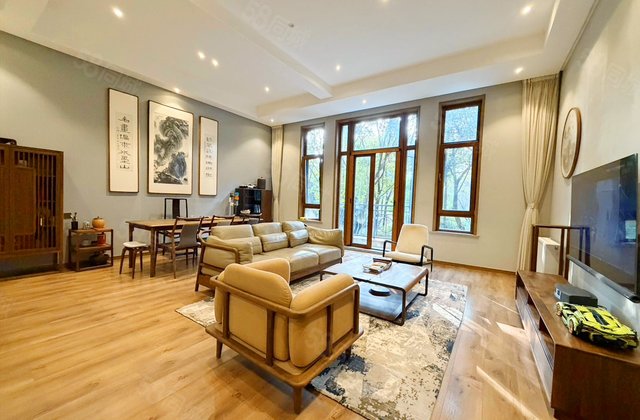 麓山蔚蓝卡地亚(别墅)5室3厅308.28㎡950万二手房图片