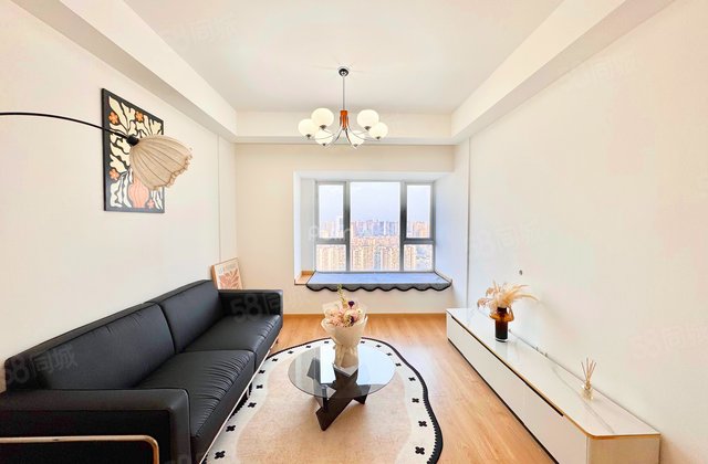 首创天禧682室2厅77.59㎡143万二手房图片