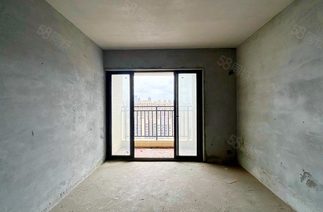 盈天广场3室2厅92㎡130万二手房图片