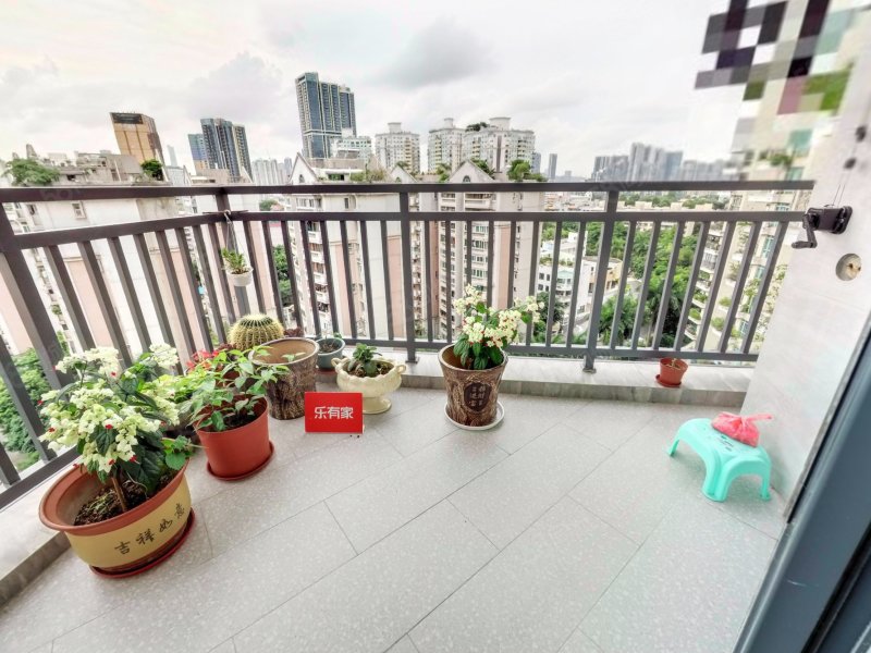 美加广场精装4房看海景