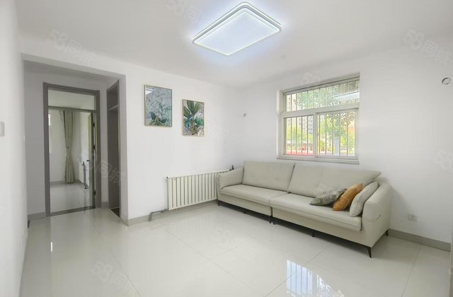 徒骇河旁 一口价66.8万步梯一楼 精装三室 有钥匙随时看房