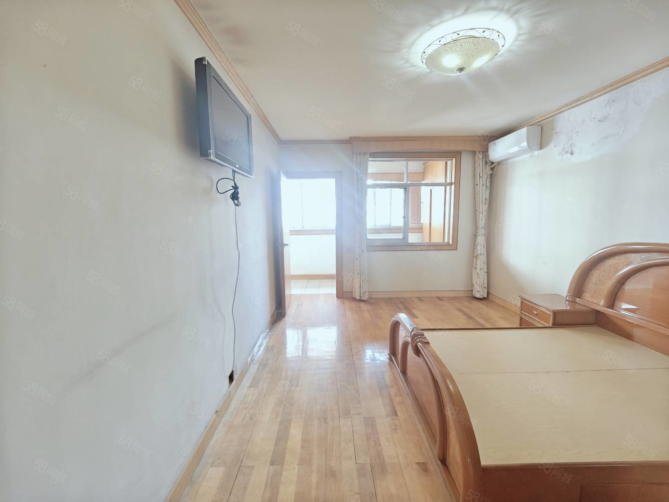 六堰山二区3室2厅2卫135㎡南北46.8万