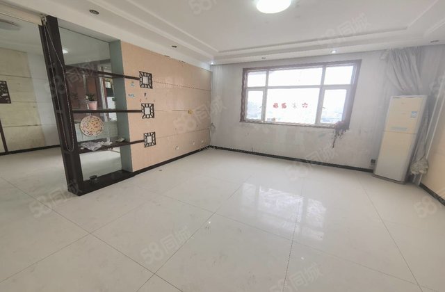 古楼东昌湖观景房 铁塔附近 市医院南 水韵花都 大三室免大税