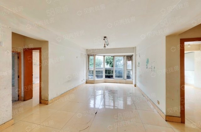 新东方公寓3室2厅97.42㎡149万二手房图片