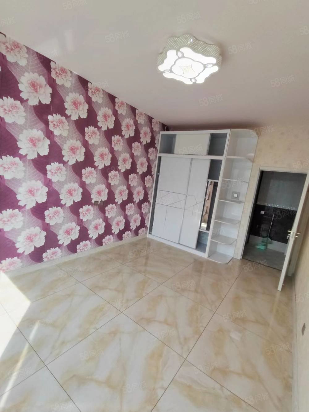 英伦尚城(e区)-佳木斯58同城