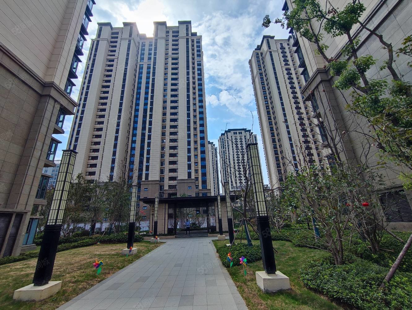 【10图】大富鸿学府 ,视野开阔,西园 伍十中 ,好楼层,大富鸿学府-合肥