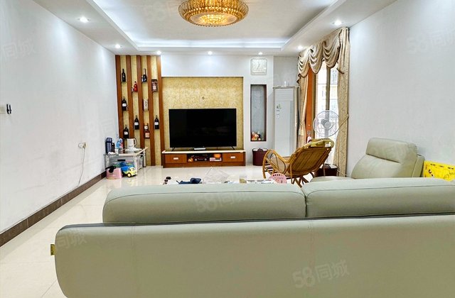 海骏达海伦堡4室2厅152.04㎡105万二手房图片