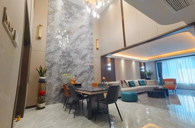 龙湖上第6室3厅194㎡930万二手房图片