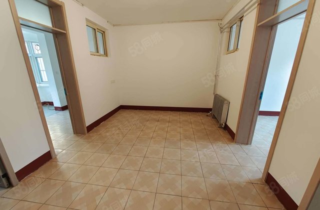 急售鲁西化工家属院 一楼带院 户型不错 院子挺大