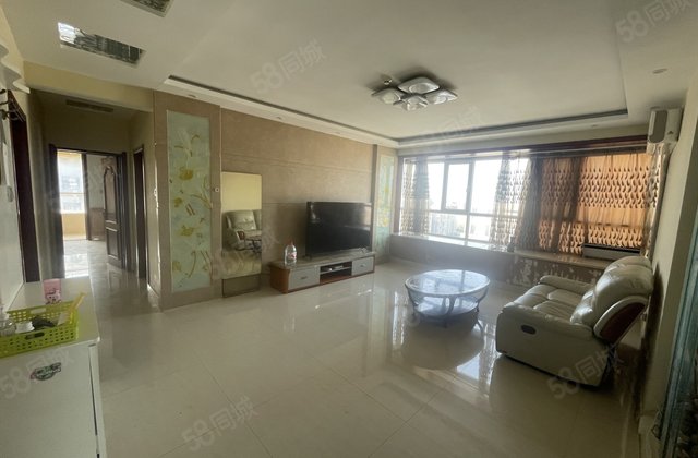 育红实验 电梯精装三室双卫 边户全明户型