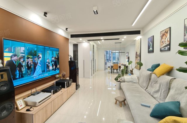 东昌东星光和园四室两厅两卫精装修免大税送车位地下室实验外国语