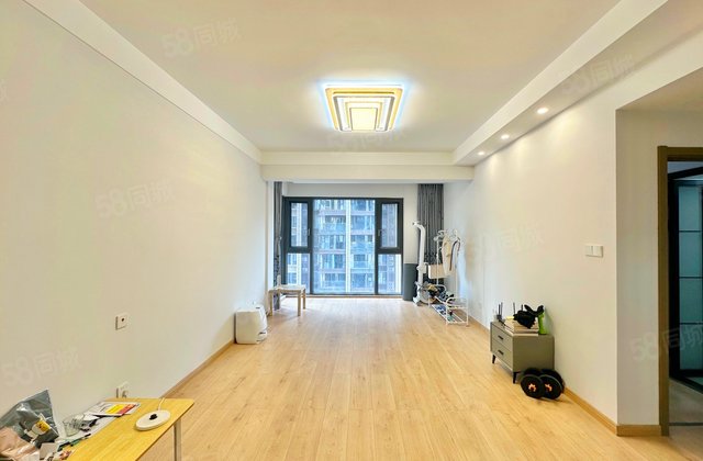 东湖长岛小区3室2厅106.83㎡350万二手房图片