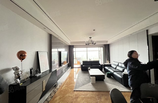 碧桂园翡丽湾,观景房,大平层,带双车位,精装未住,随时看房！