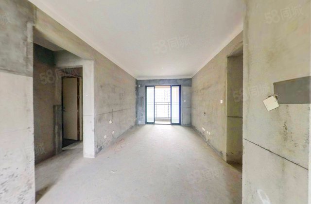 广州融创文旅城4室2厅121.76㎡209.8万二手房图片