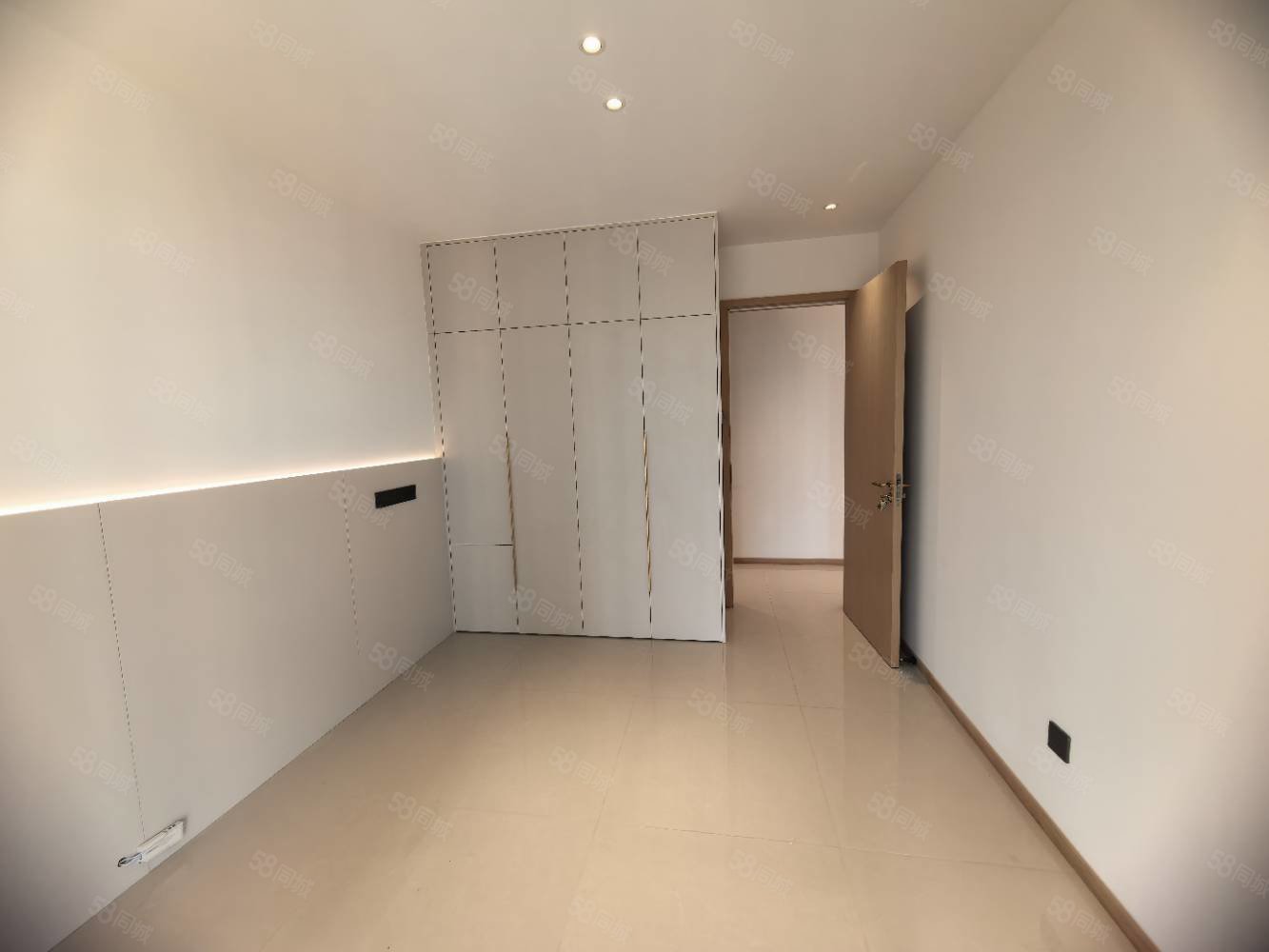 碧桂园凤熹台3室2厅1卫117㎡南北75万