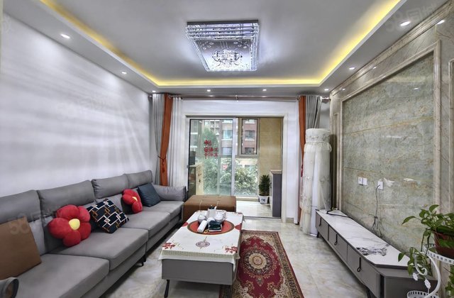 水岸花语 多层洋房 精装三室 东苑 滨河 送车位储 随时看房