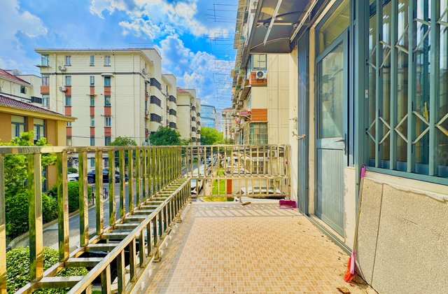 新泾七村2室1厅50.67㎡198万二手房图片