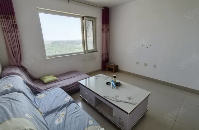 29.8万单价3千多电梯好房层次顶楼带储藏室随时看房有钥匙