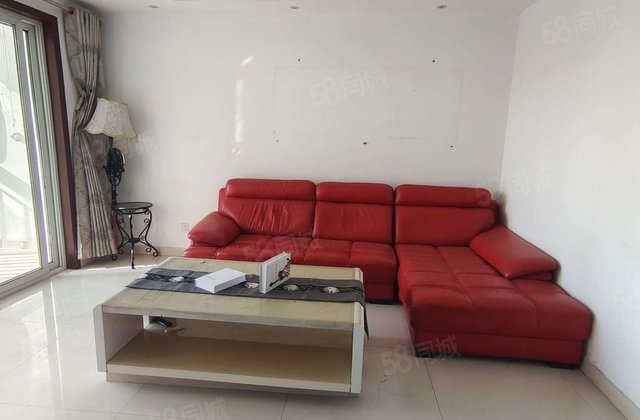 急售西湖馨苑小区 户型不错 价格不高 电梯13楼