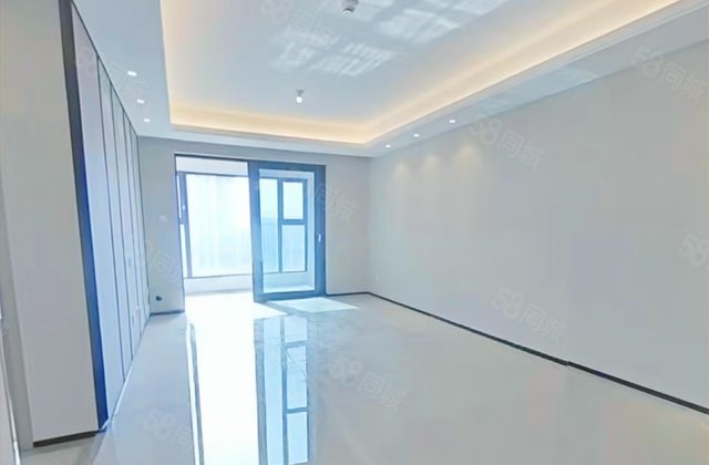 华润置地未来城市DK4观境3室2厅111.66㎡180万二手房图片