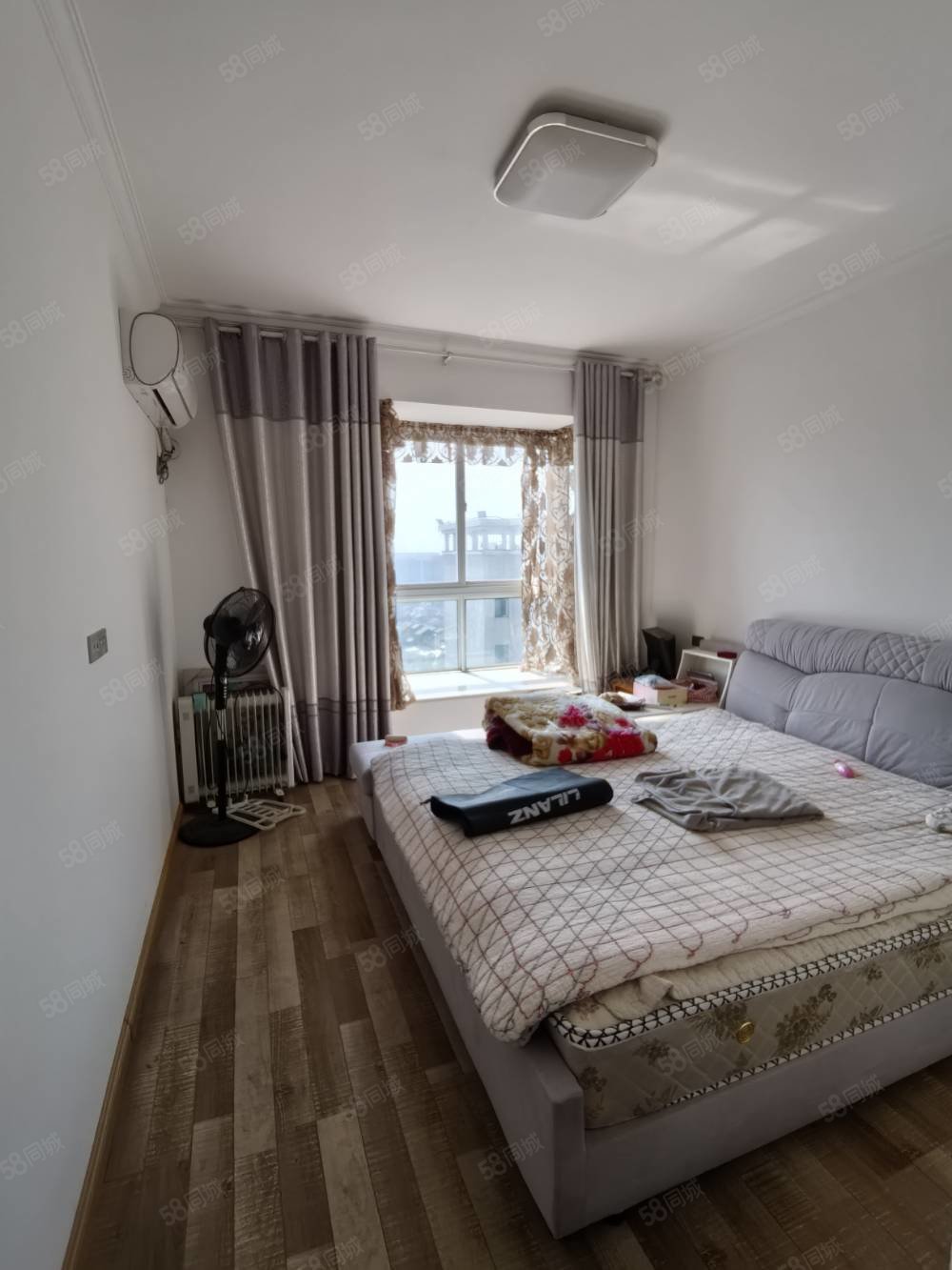 盛世东城2室2厅1卫93㎡南北38万