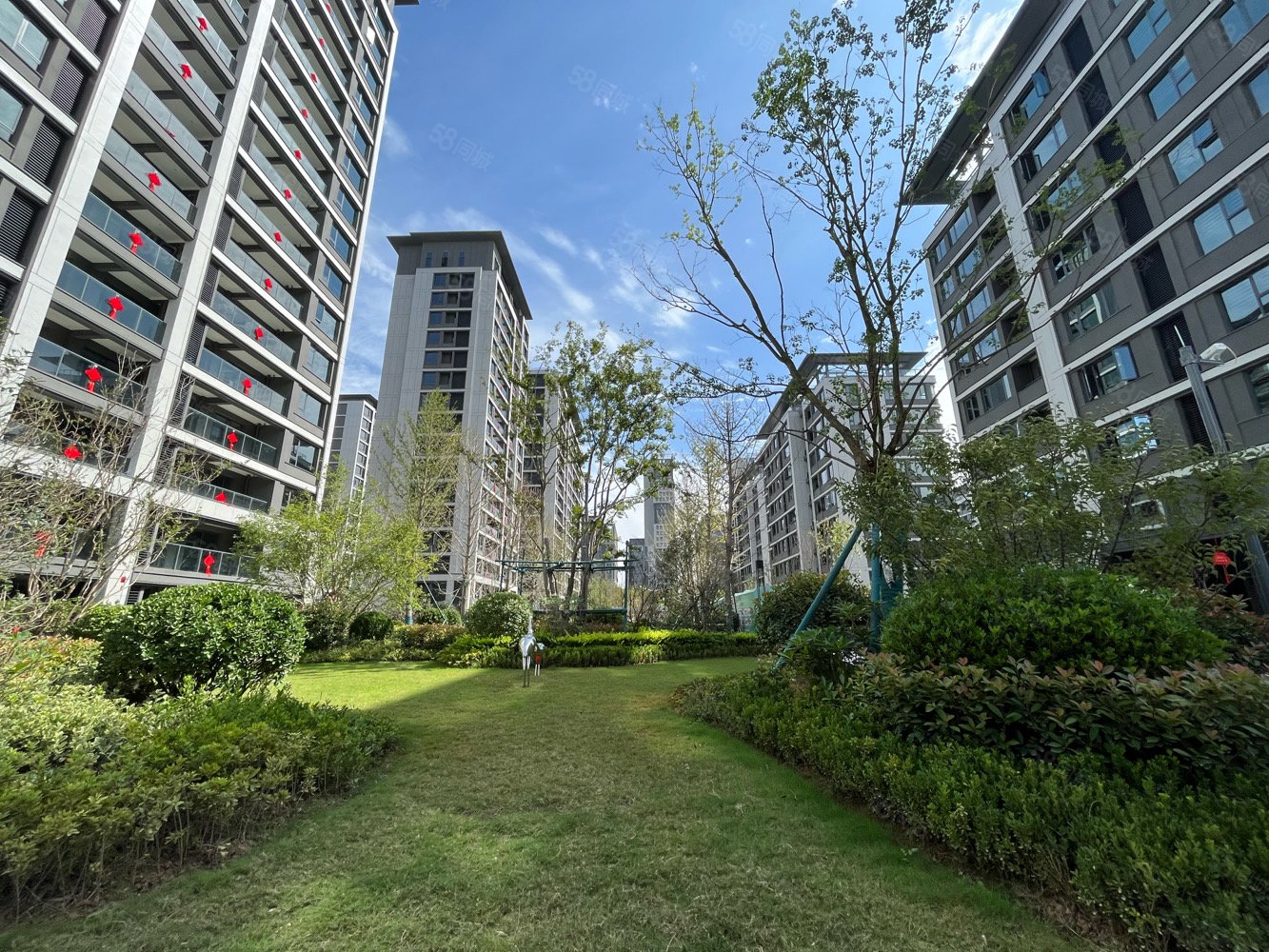 现房急售绿城留香园210万156平一楼送下沉六米挑高