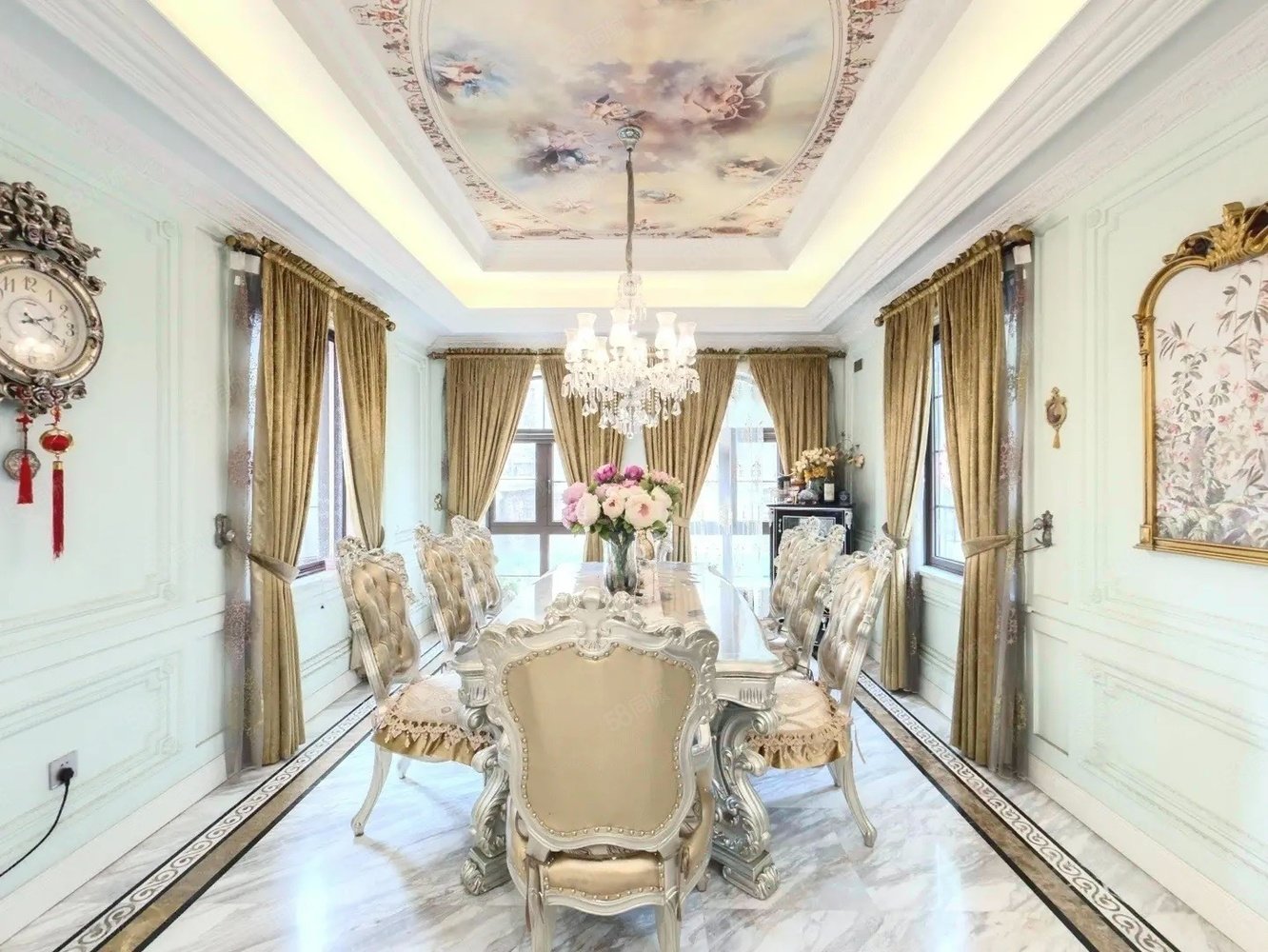 中建紅杉溪谷(東區(qū))6室2廳4衛(wèi)210.55㎡南北1888萬