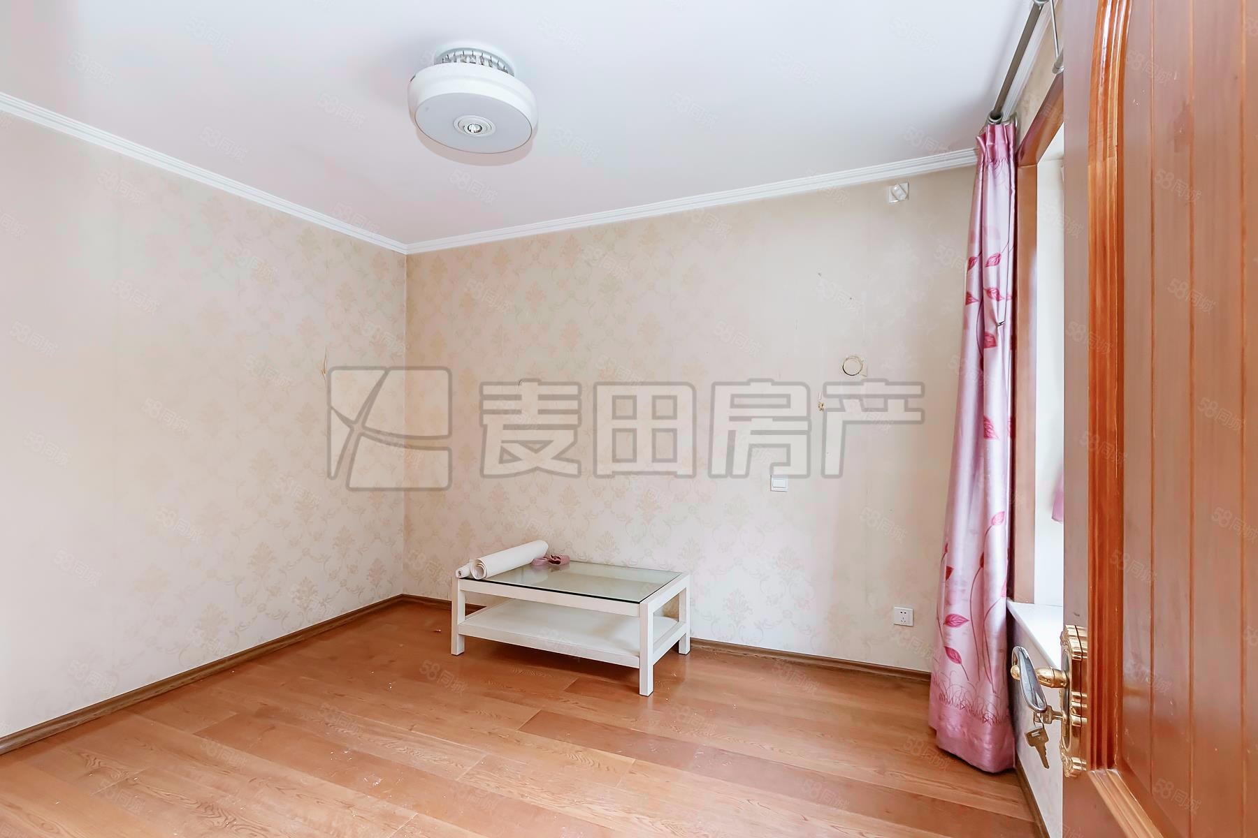 首城國際2室2廳1衛(wèi)88㎡南590萬