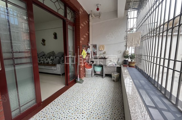 爱戴苑3室2厅96.74㎡56万二手房图片