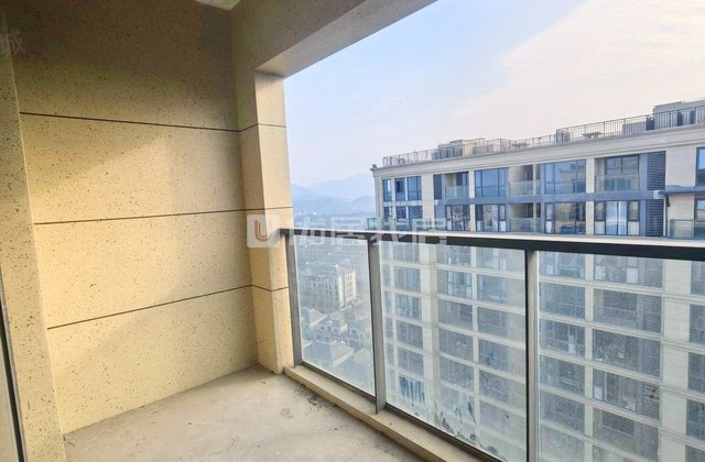 绿城两江御园汀兰园3室2厅133㎡90万二手房图片