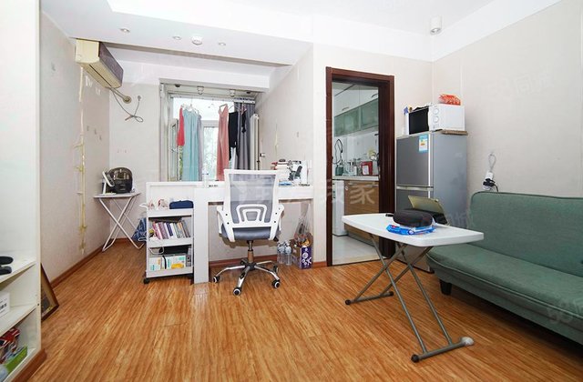 北京青年城1室0廳1衛(wèi)40.09㎡南170萬(wàn)