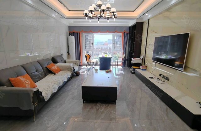 水晶兰天4室2厅132.39㎡129万二手房图片