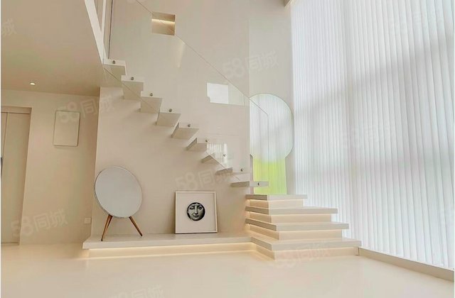 荣盛香榭兰庭(一期商住楼)3室2厅50.39㎡40万二手房图片