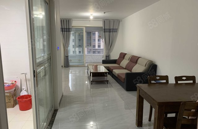 荣盛锦绣学府3室2厅1卫好楼层高性价比诚心出售送地下室