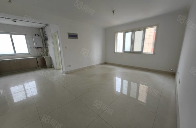 房！香江西邻127电梯东边户三室两厅两卫79.9万