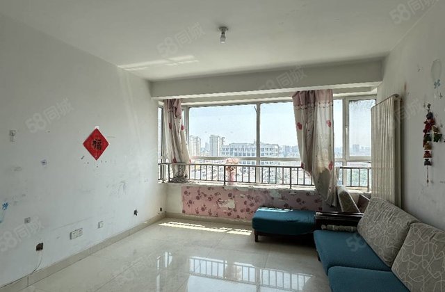 和馨园 南北通透 刚需小三居 楼龄新 中间楼层 商品房