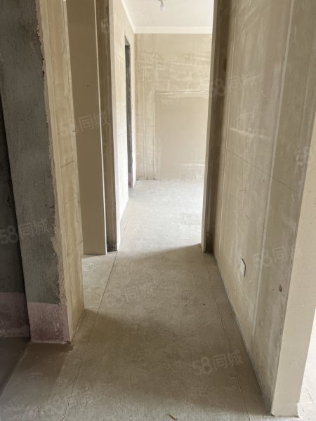 建业心怡苑3室2厅2卫122㎡南北98万