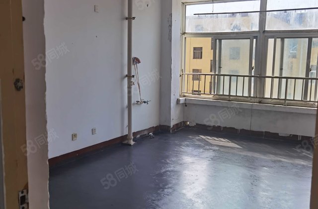 凤凰湖小区 2室1厅1卫