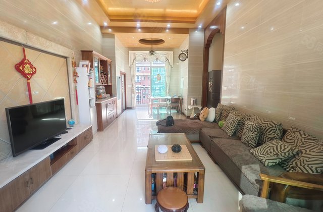 海景蓝湾(南区)4室2厅126.38㎡238万二手房图片