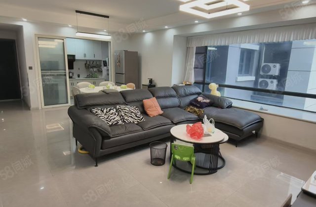 铁投璟瑞府3室2厅105㎡54.8万二手房图片