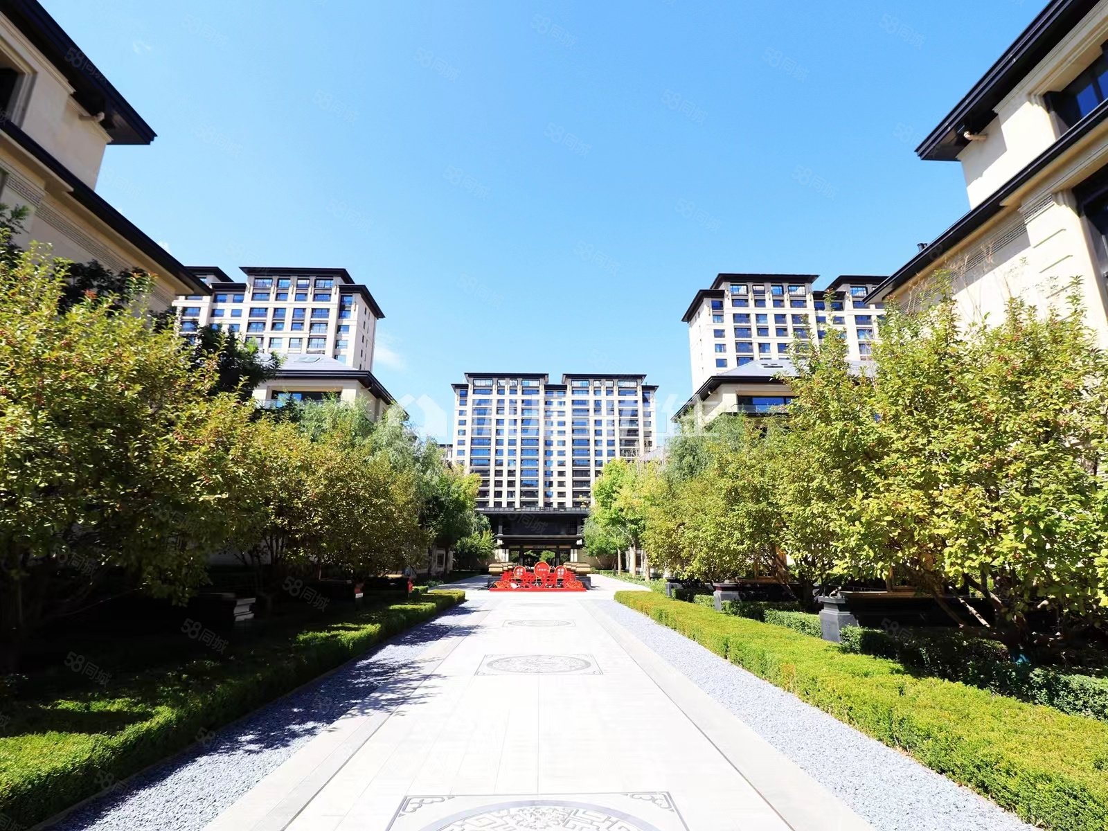 中实玺樾府3室2厅2卫149㎡南北268万