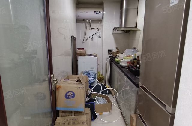 宝安椰林湾3室1厅85㎡53万二手房图片
