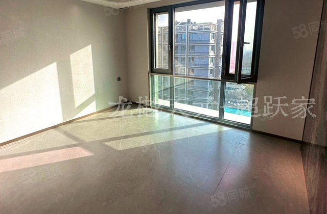 龙樾天元3室2厅90㎡605万二手房图片