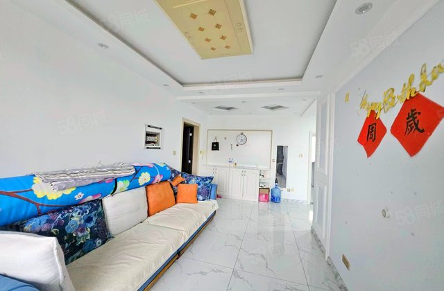 荣鼎康城(C区)2室1厅65㎡35万二手房图片