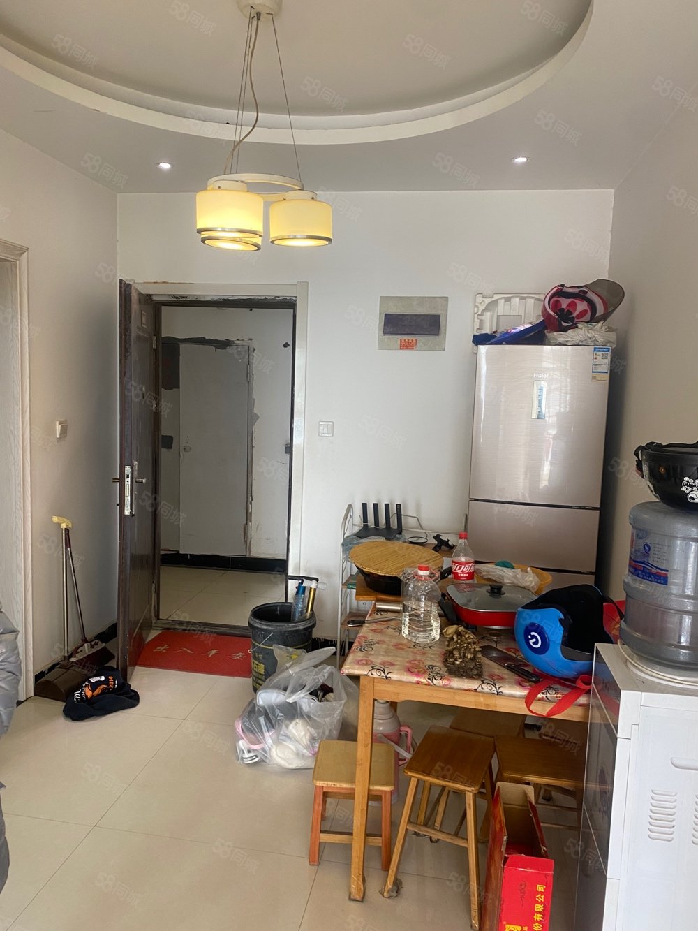 杉杉国际城2室2厅1卫82㎡南北32万