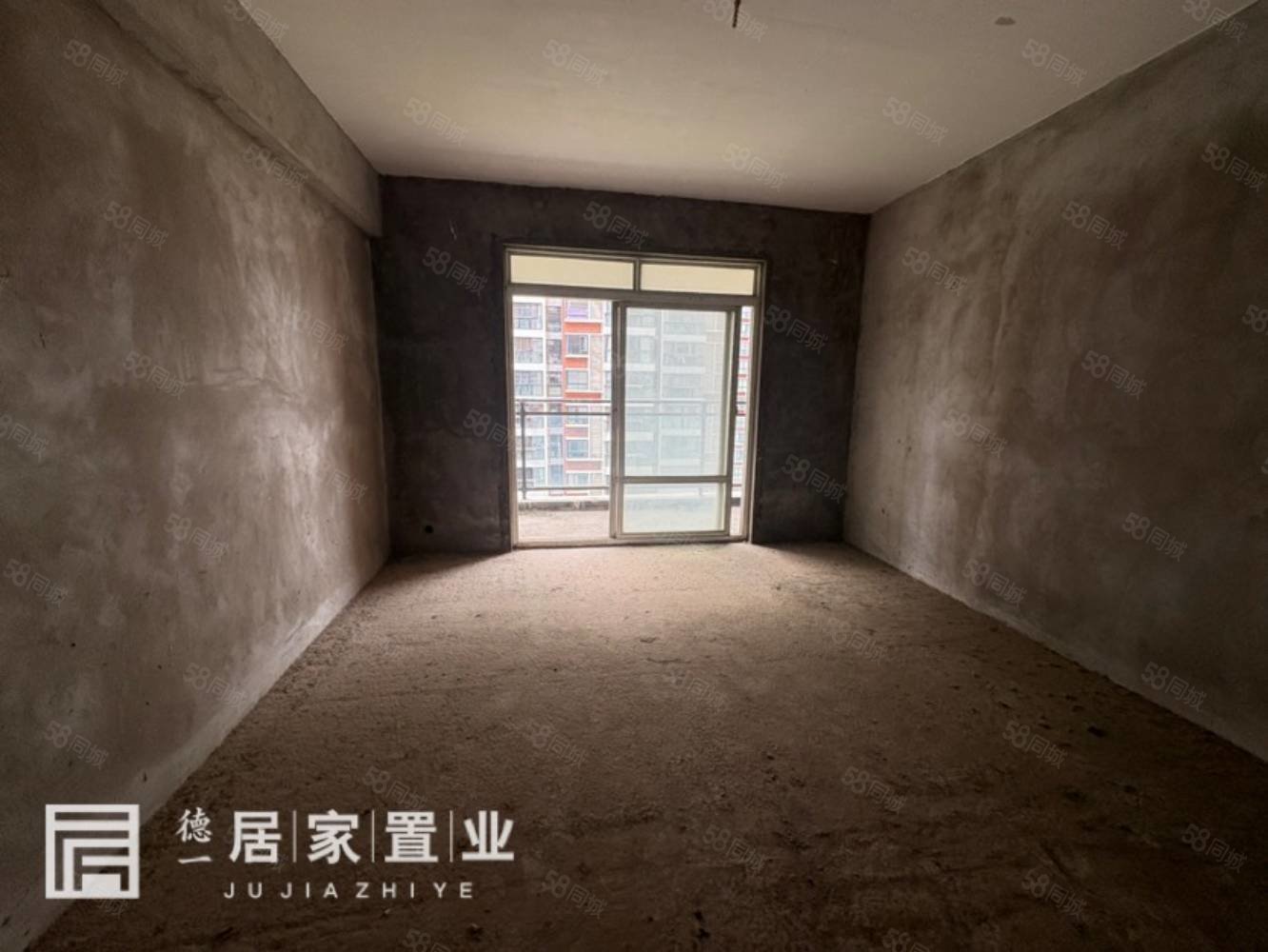 盛世东城3室2厅1卫109㎡南北39万