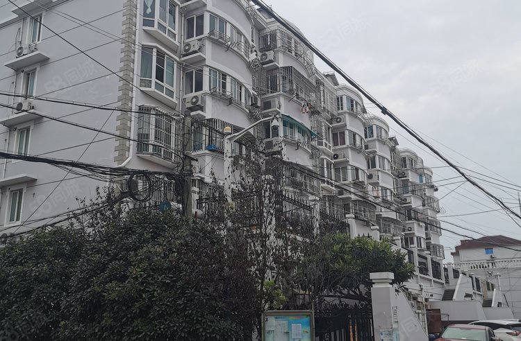 闸航路2685弄小区