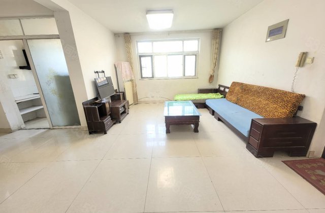 振兴路欧景丽都，七中，三室朝阳双卫，免大税带储藏室