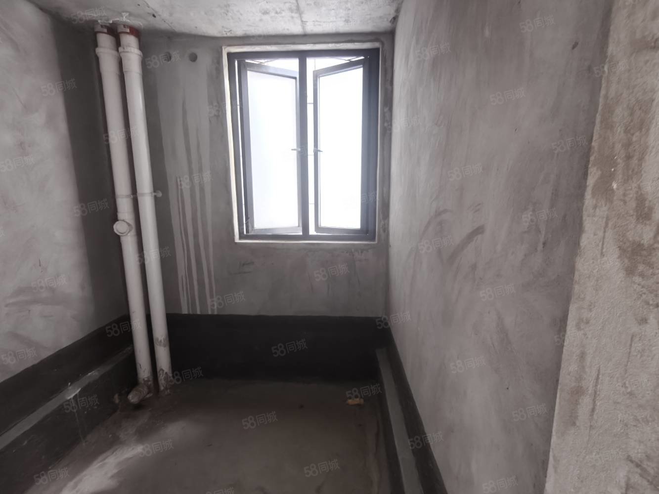 香山苑小区(张湾)3室2厅2卫106㎡南北78万